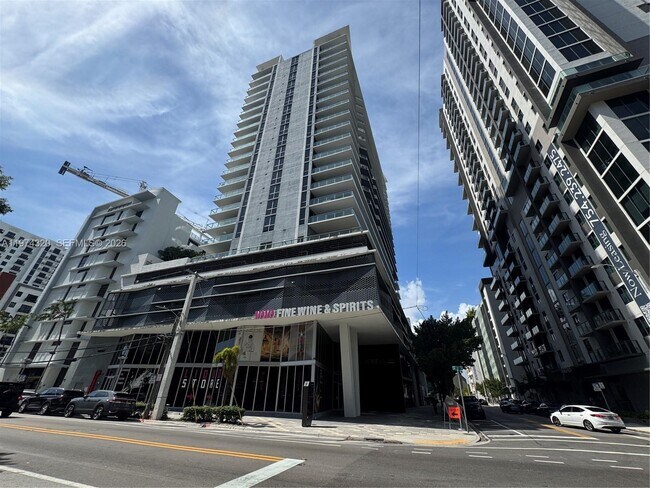 Photo - 1010 SW 2nd Ave Unidad 1505