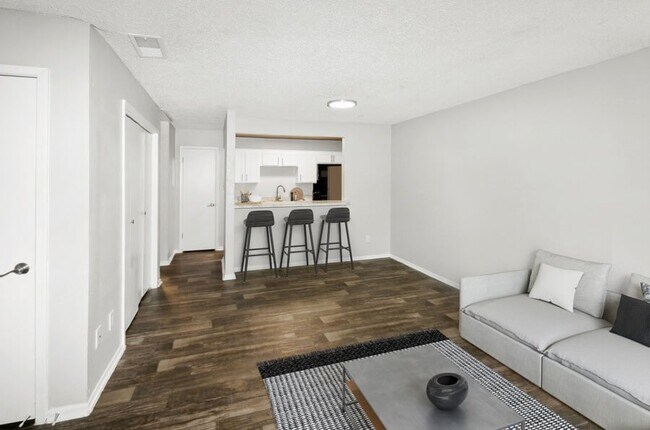 The Pointe at Fair Oaks
