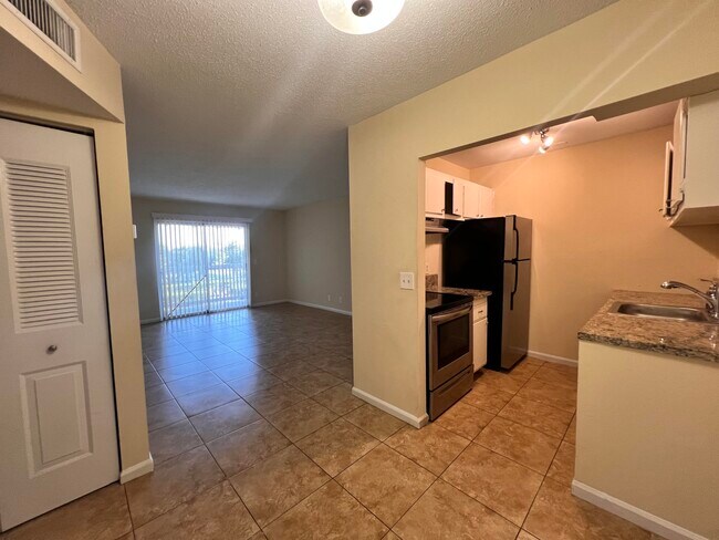 Photo - 1500 N Congress Ave Unit B20