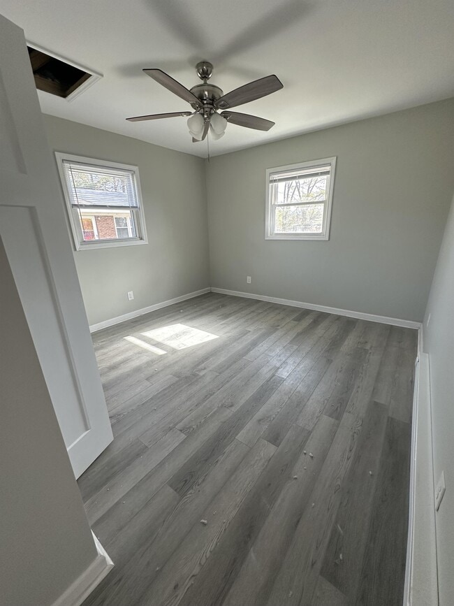 Photo - 1051 Rulnick St