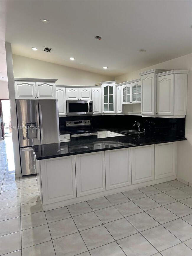 Photo - 8974 NW 112th St