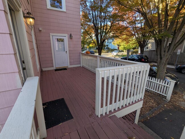 Photo - 40 Chester St Unit 1