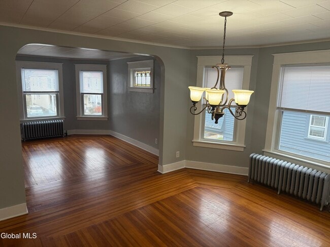 Photo - 822 Hampton Ave