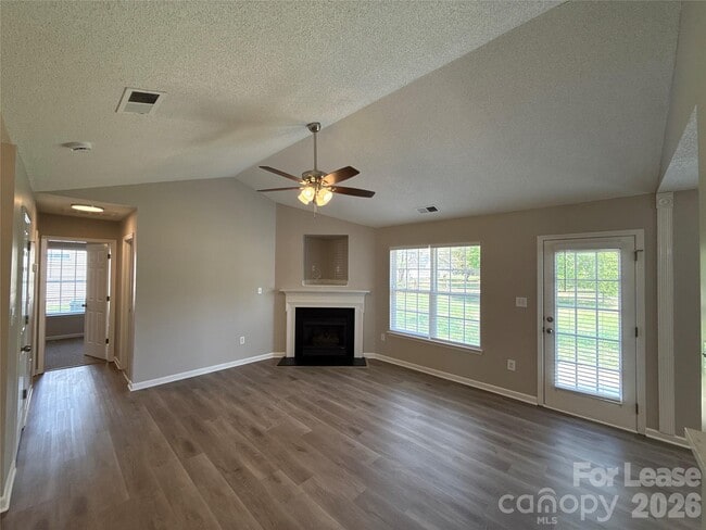 Photo - 14300 Menifee Dr