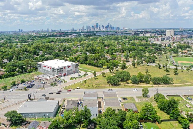 Photo - 4722 Old Spanish Trail Unit B3