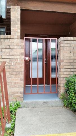 Building Photo - 2300 Balsam Dr Unit G102