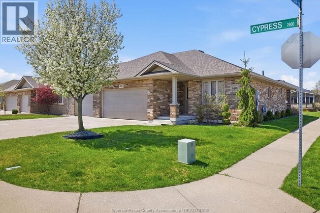 Photo - 2505 Cypress Ave