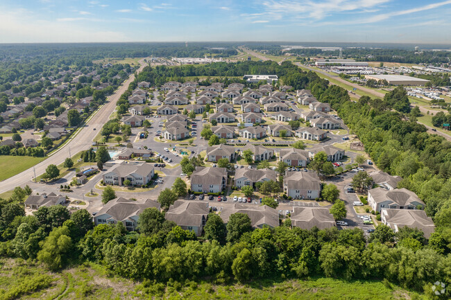 The Luxe of Southaven Apartments For Rent in Southaven, MS | ForRent.com