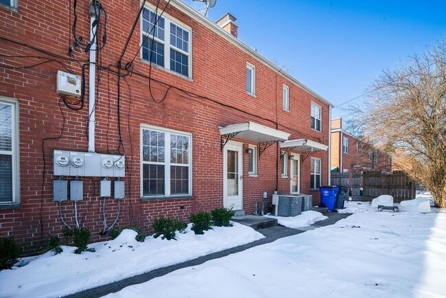 Photo - 1978 Northwest Blvd Unidad 3