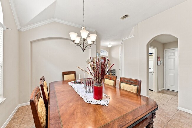 8306 Calico Canyon Dr