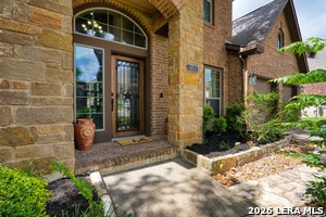 8810 Woodland Bend