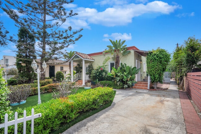 Photo - 1836 Euclid St Unidad #A