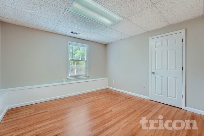 Photo - 4994 Sandyhook Ct NW