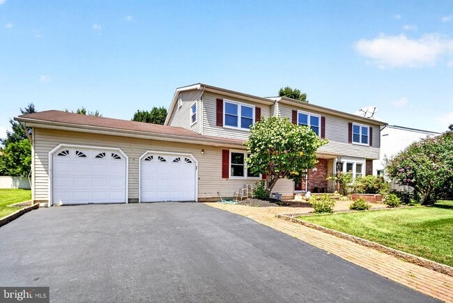 12 Mershon Ln