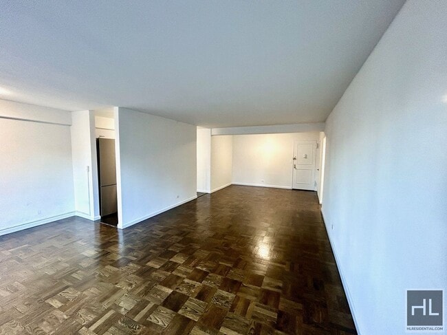 Photo - BEEKMAN PLACE Unit 7B