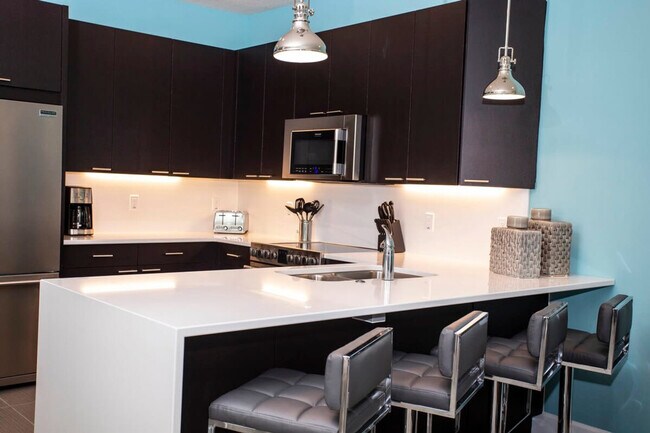 Photo - 1440 Retreat Cir Unit ID1280827P