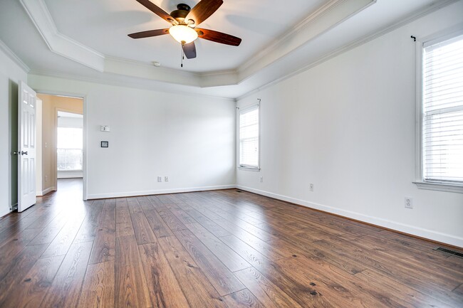 Photo - 1105 McDonough Cir