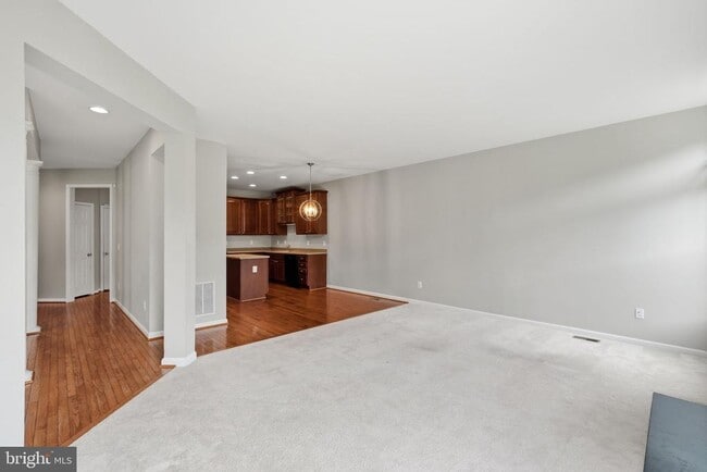 Photo - 6008 Preswell Ct
