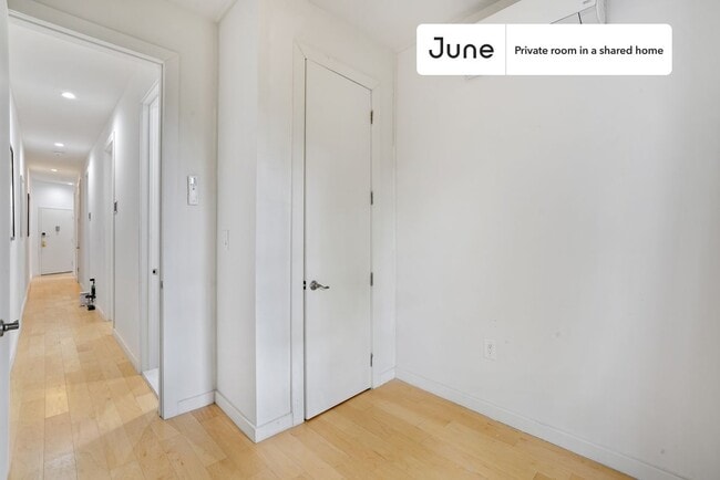 Photo - Room in Shared 4 bed/2 bath home Unit 3D