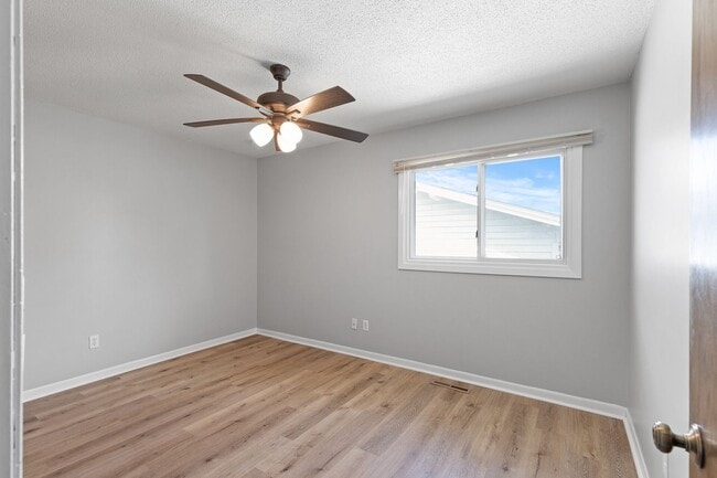 Photo - 4416 83rd Cir N