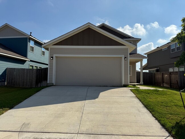 Building Photo - Gorgeous 4 bedroom in Blanco Vista Rental