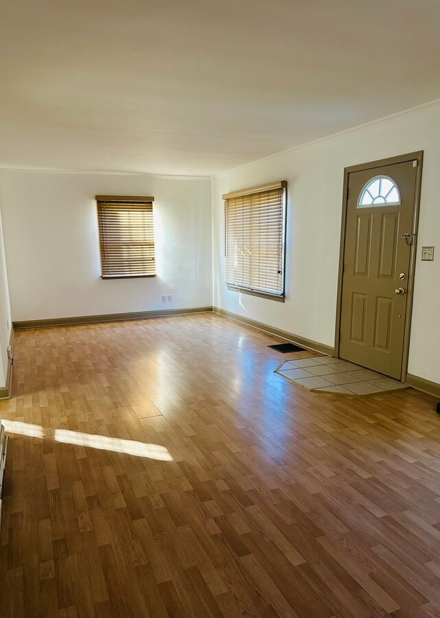 Photo - 3451 Broadway