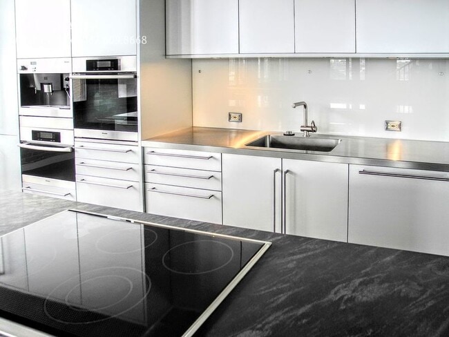 Photo - Corner Penthouse Loft Space w/ High End Am...