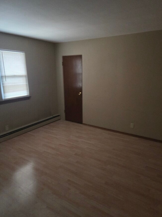 Photo - 612 N Center St Unit 3