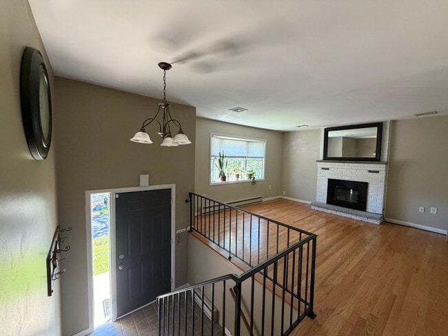 Photo - 133 Armstrong Dr