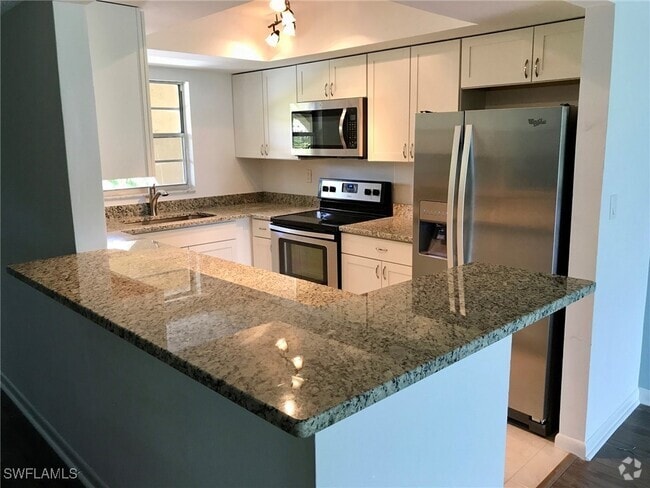 Building Photo - 100 Valley Stream Dr Unit 304 Rental