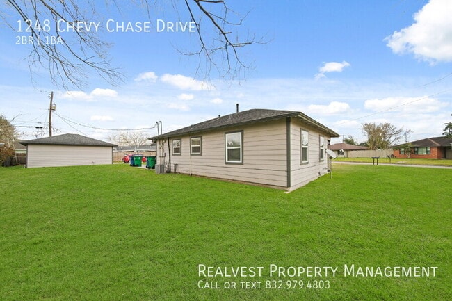 Photo - 1248 Chevy Chase Dr