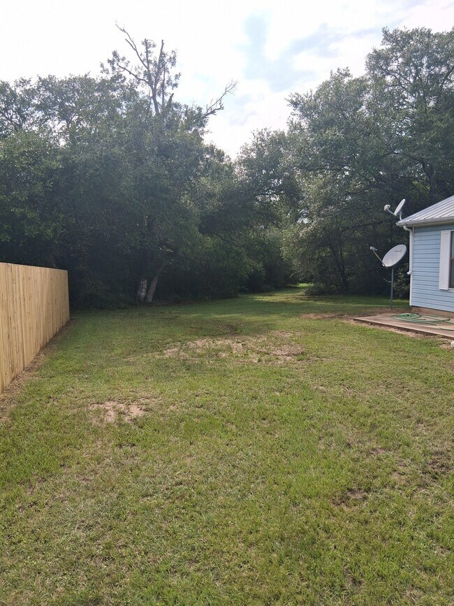 1045 Buck Rd