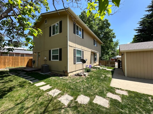 Updated 3BD/2.5BA Westminster Home - Updated 3BD/2.5BA Westminster Home