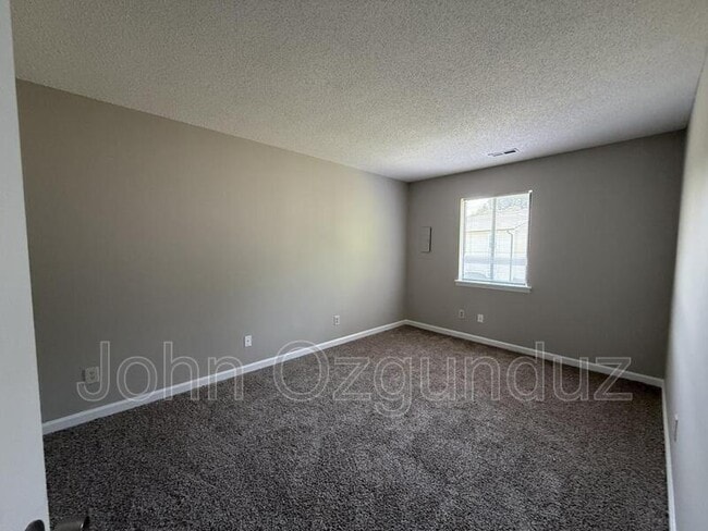 Photo - 2814 Rochelle St