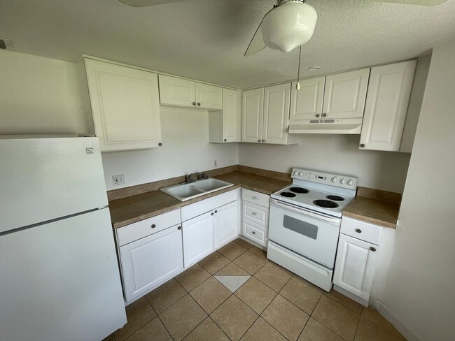 Photo - 5319 Avery Rd Unit 1