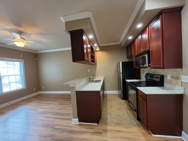 Photo - 1914 Bloomington Ave