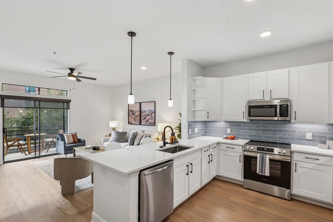 Photo - Instrata Upper Kirby