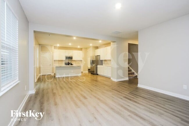 Photo - 939 Shadow Dr