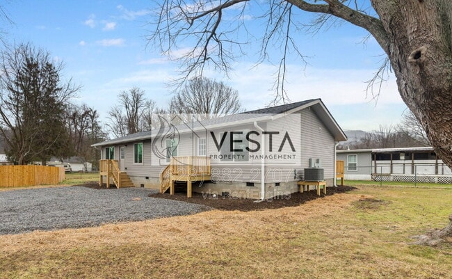 Photo - 61 Scates St