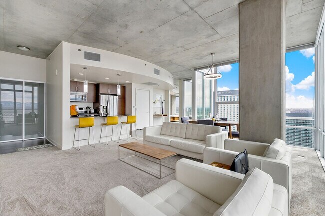 Photo - 1324 Champa St Unit SI ID1508521P