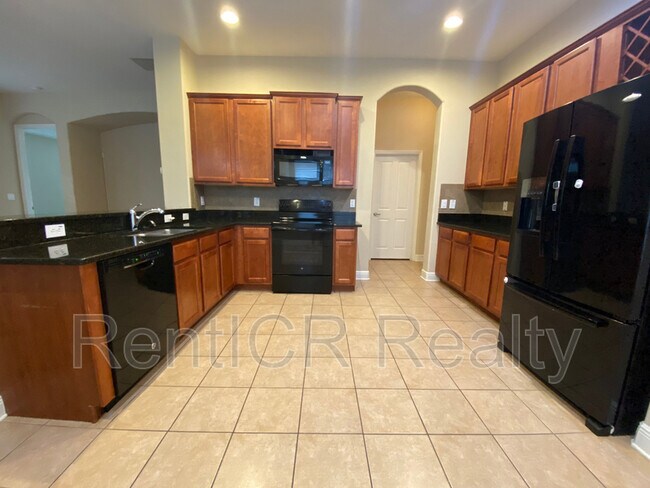 Photo - 7212 S St Patrick St