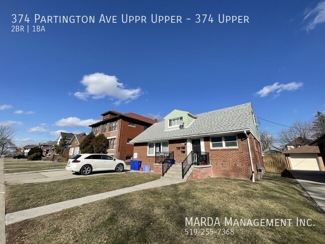 Building Photo - COZY 2 BED/1 BATH NEAR U OF W - INCLUSIVE!! Unit 374 Upper
