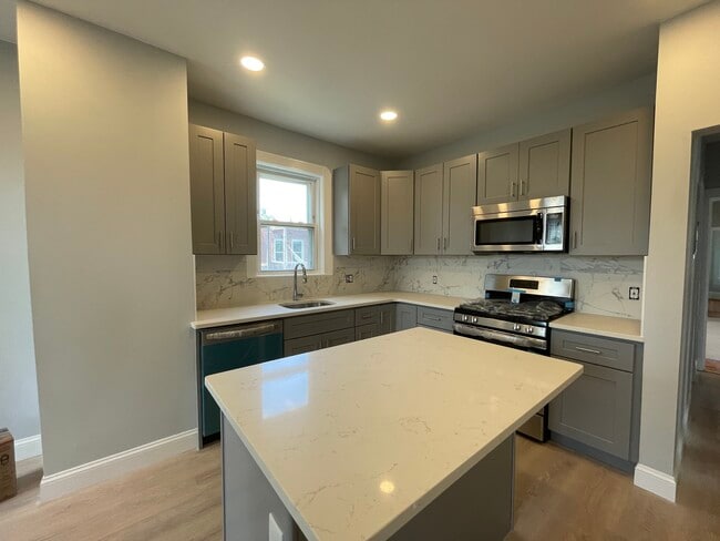 Photo - 44 Ashley St Condo Unit 2