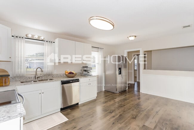 Photo - 1624 Dolphin Dr