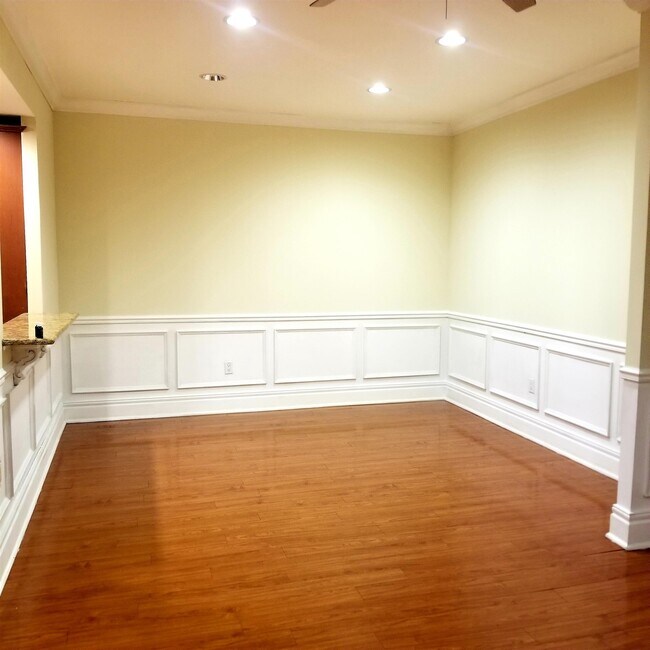 Photo - 111 Mulberry St Unit 1E