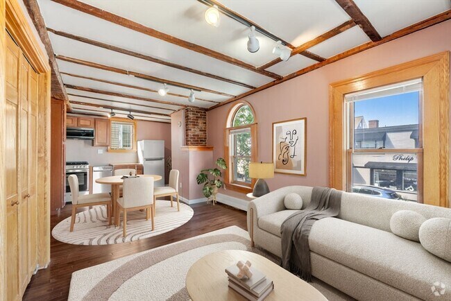 Building Photo - 226 Bunker Hill St Unit 2 Rental