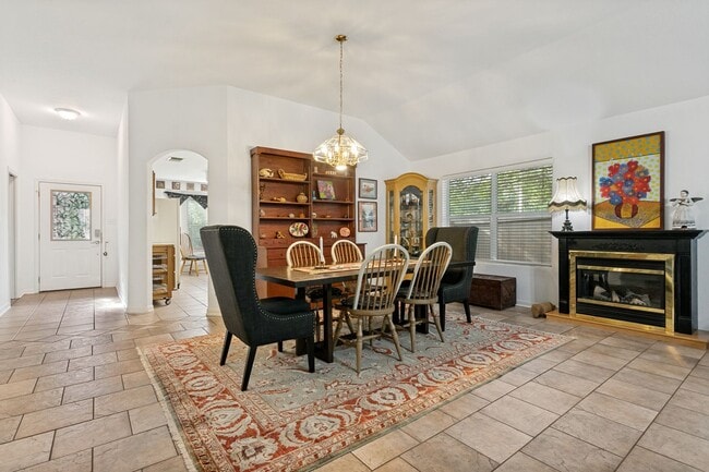 Photo - FURNISHED OAKWELL FARMS SINGLE-STORY