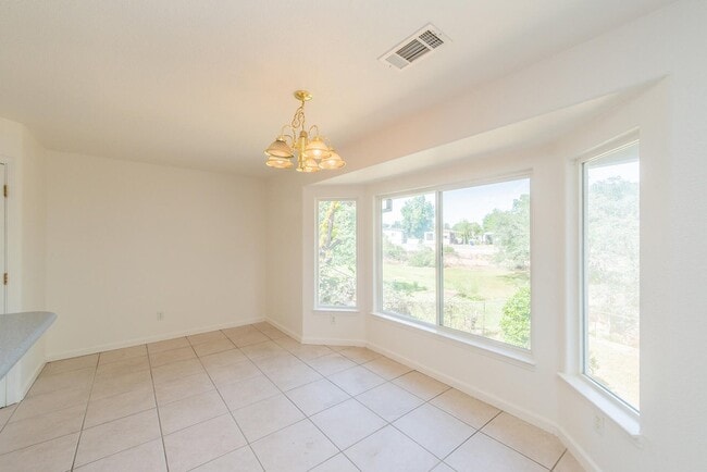 Photo - 188 Woodcliff Dr