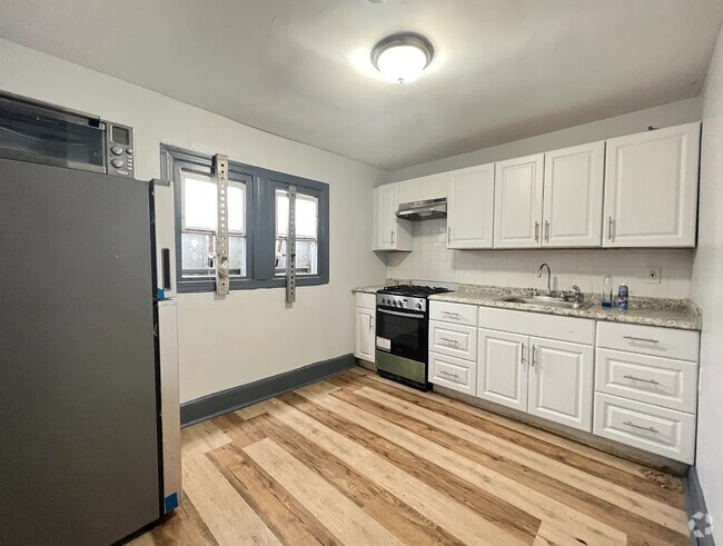 Building Photo - 93 Rose Ter Unit 3 Rental