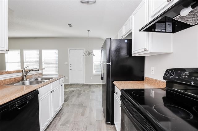 Photo - 7201 Avington Way